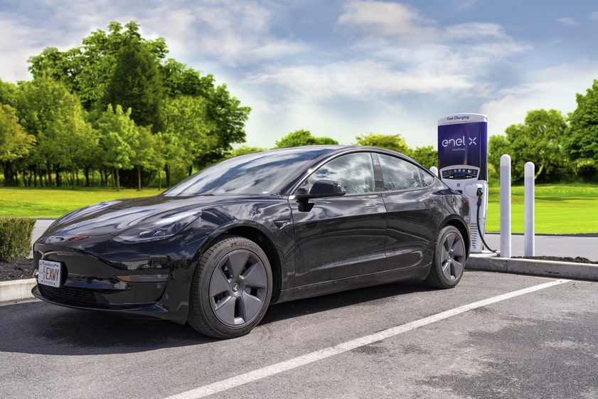Long Does Tesla Battery Last? | Enel X Way